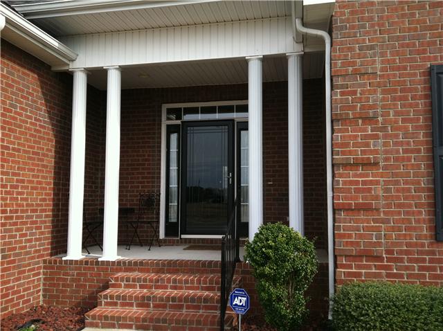 115 Conquest Road Murfreesboro, TN 37128 - Photo 3 of 17 Let's go in and take a look at your new home...follow me!