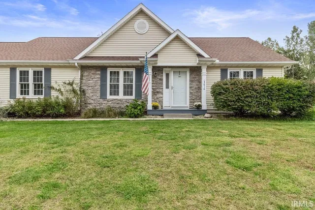 $330,000 | 3616 Oak Ridge Drive, Elkhart, IN 46517