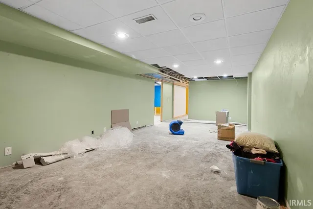 $330,000 | 3616 Oak Ridge Drive, Elkhart, IN 46517