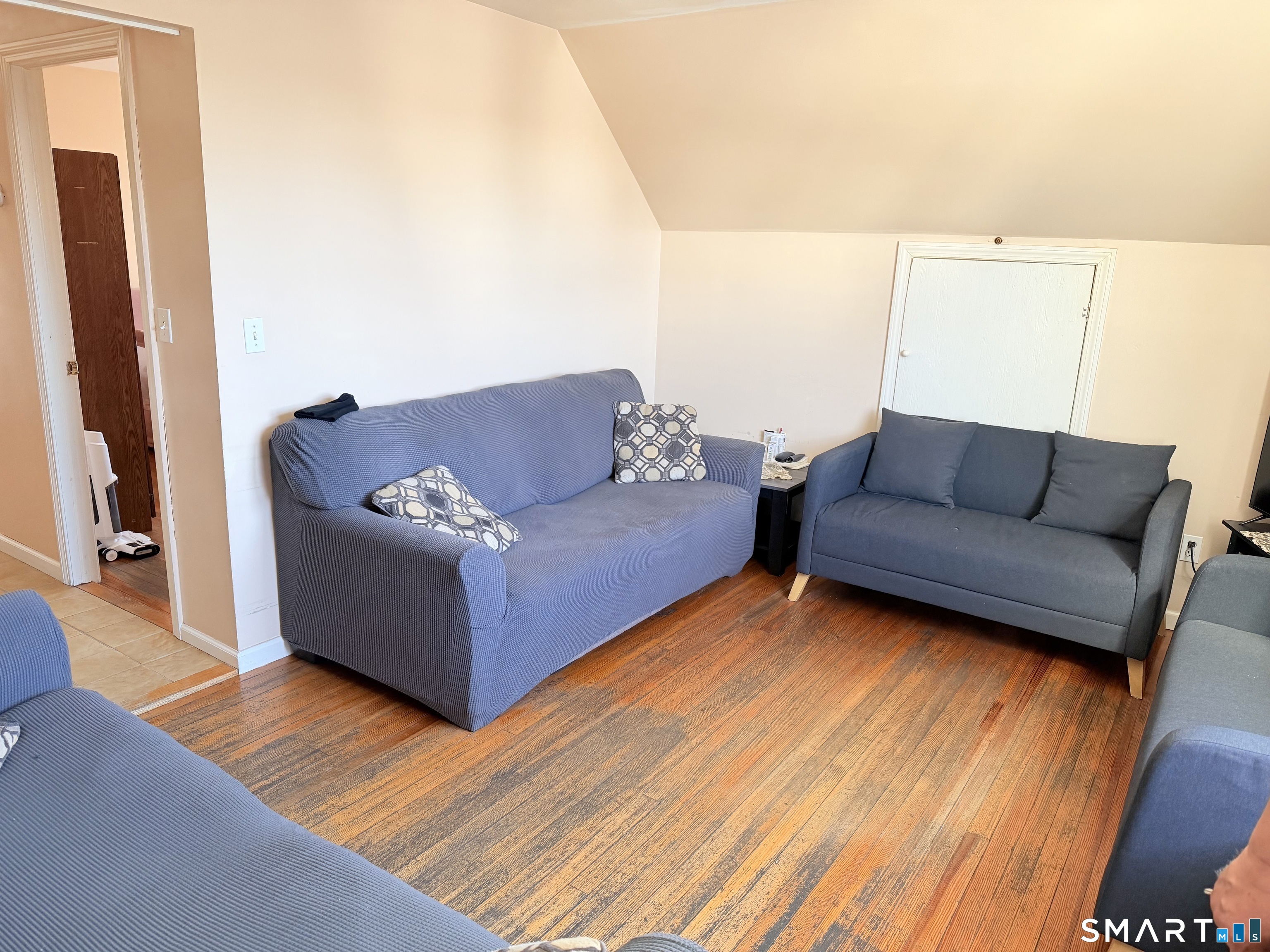 384 Thompson Street Stratford, CT 06615 - Photo 18 of 19