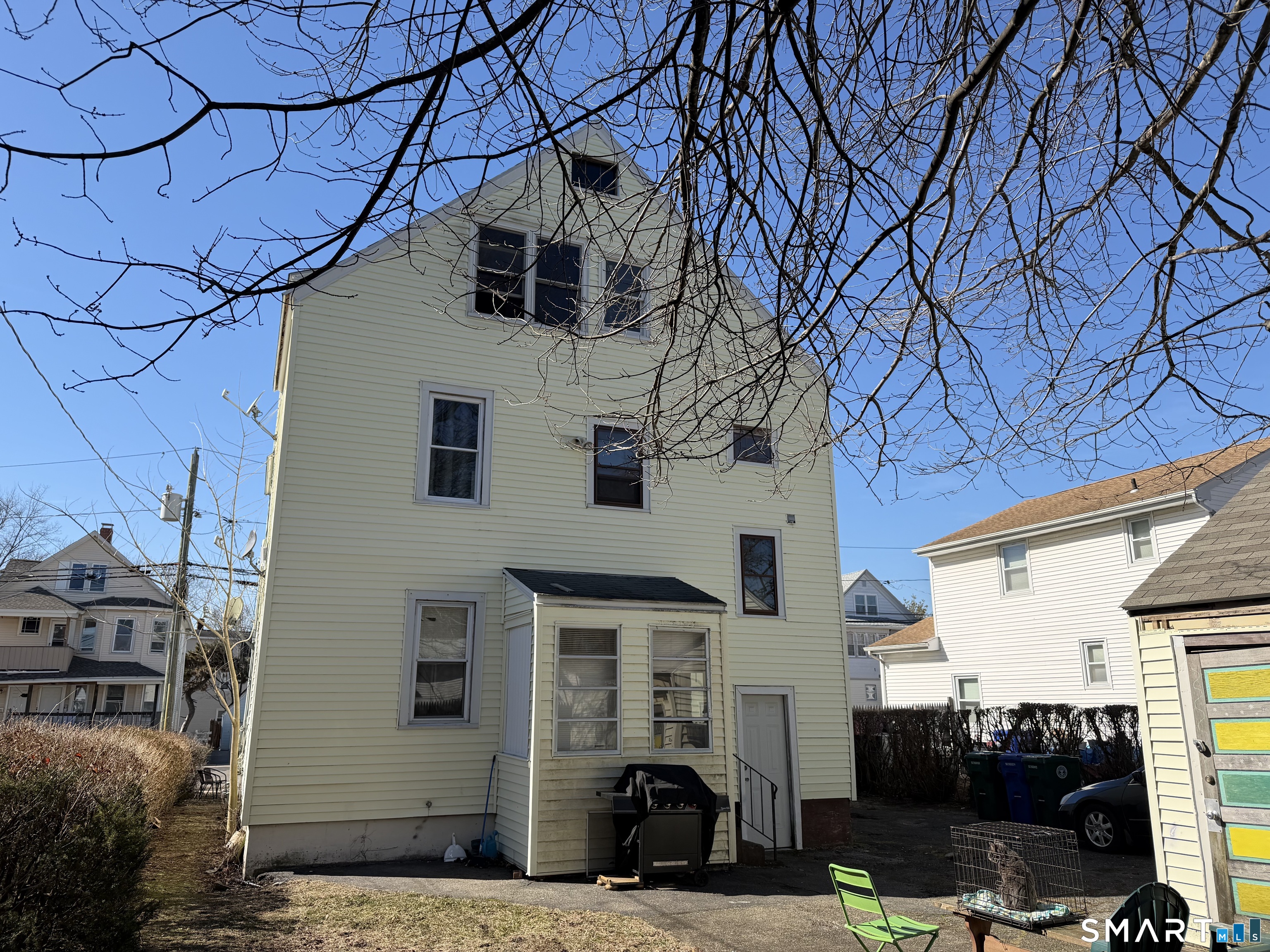 384 Thompson Street Stratford, CT 06615 - Photo 8 of 19