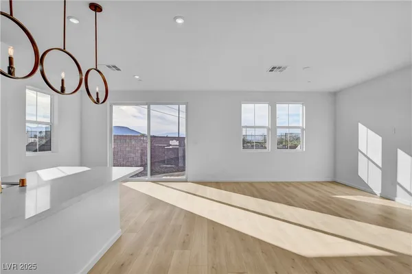 $569,990 | 321 Blossom Wind Street, Henderson, NV 89015