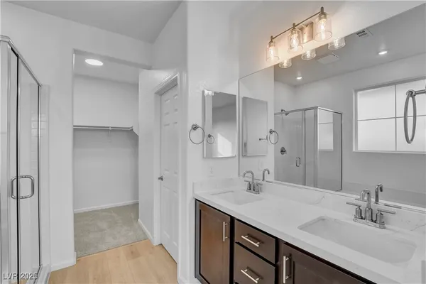 $569,990 | 321 Blossom Wind Street, Henderson, NV 89015