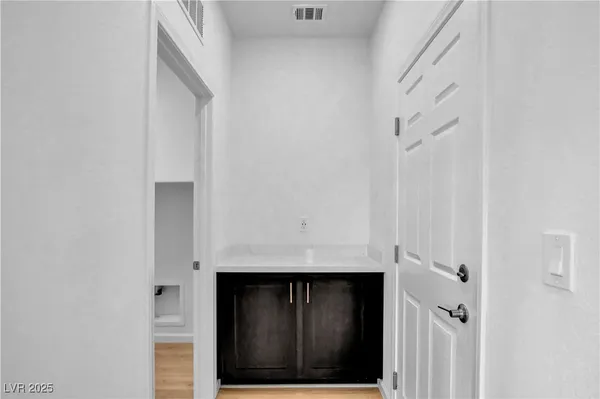 $569,990 | 321 Blossom Wind Street, Henderson, NV 89015