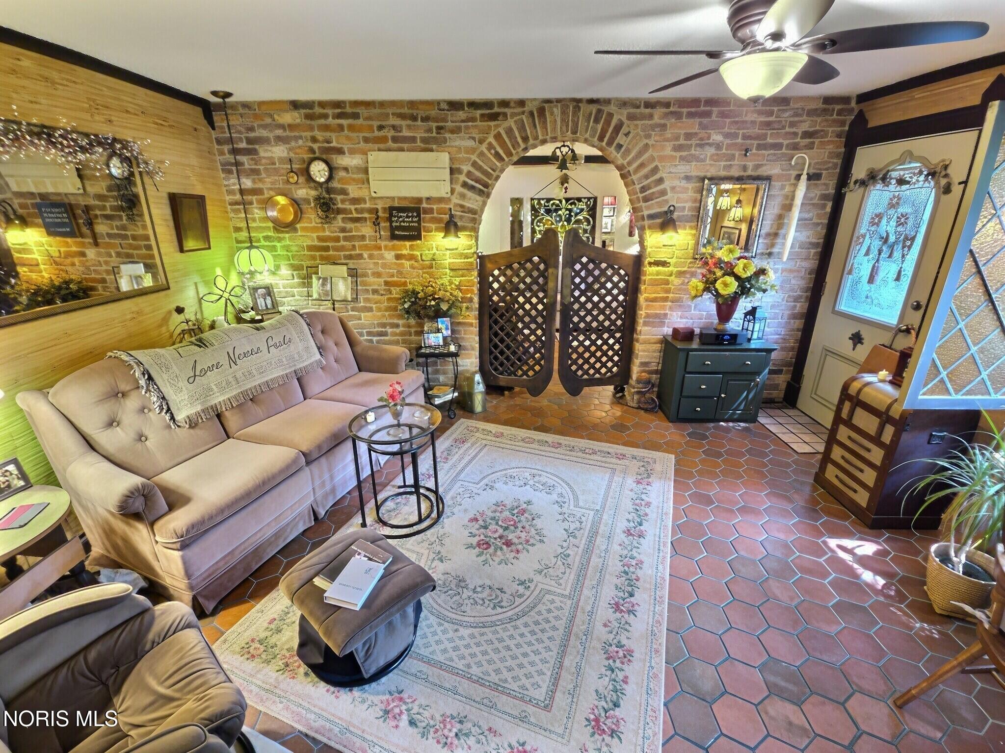 2303 Bahiamar Road Toledo, OH 43611 - Photo 37 of 65 Gallery Image 37