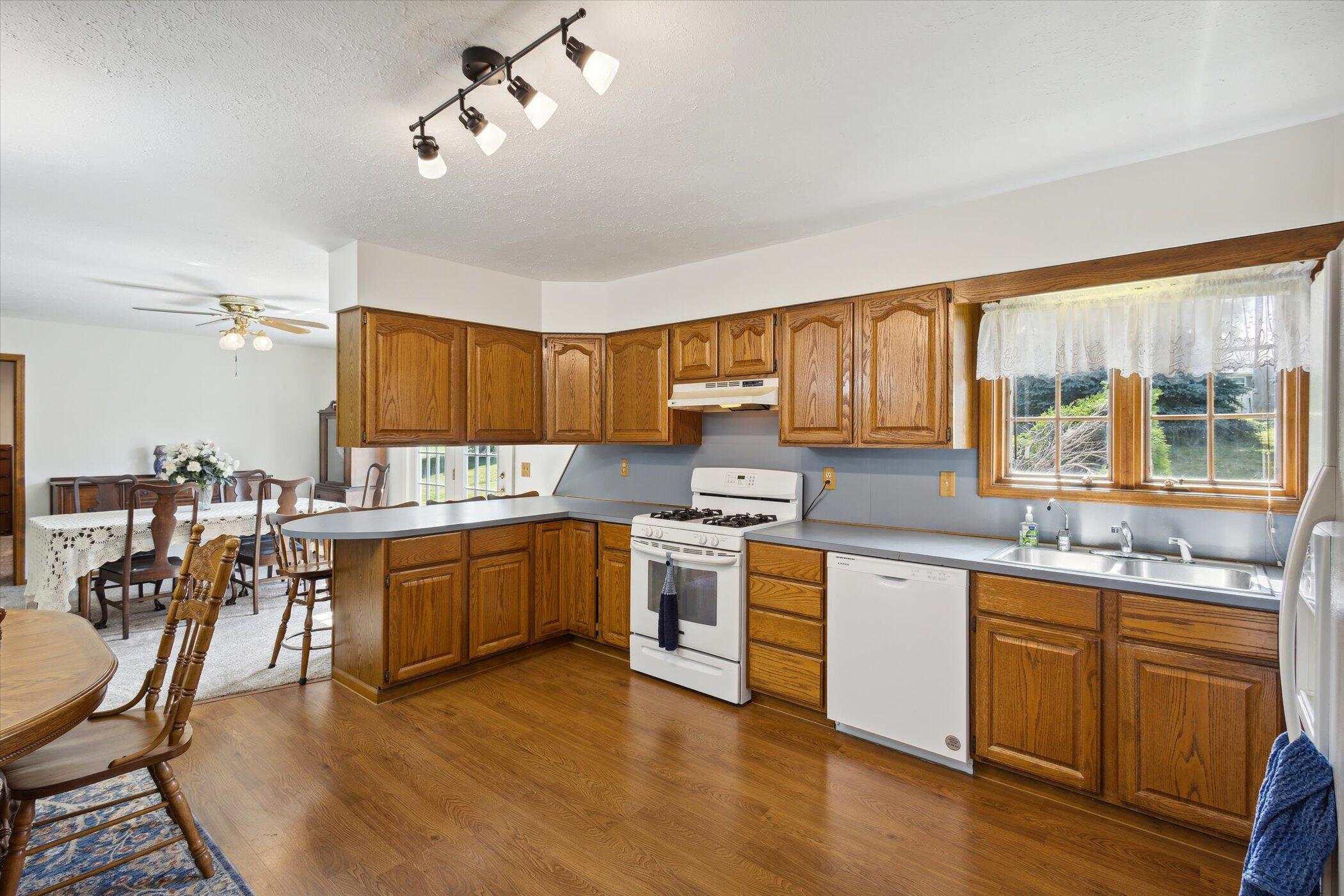 939 Black Road Trufant, MI 49347 - Photo 21 of 66 26-939-N-Black-Rd-Trufant-MI-49347-Windo