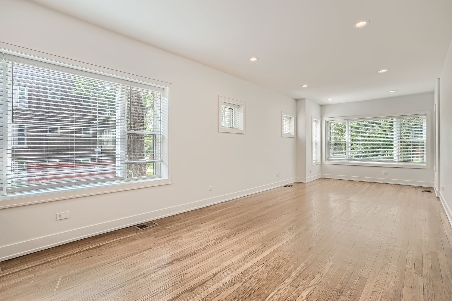 2602 North Springfield Avenue, Unit 1 Chicago, IL 60647 - Photo 8 of 29