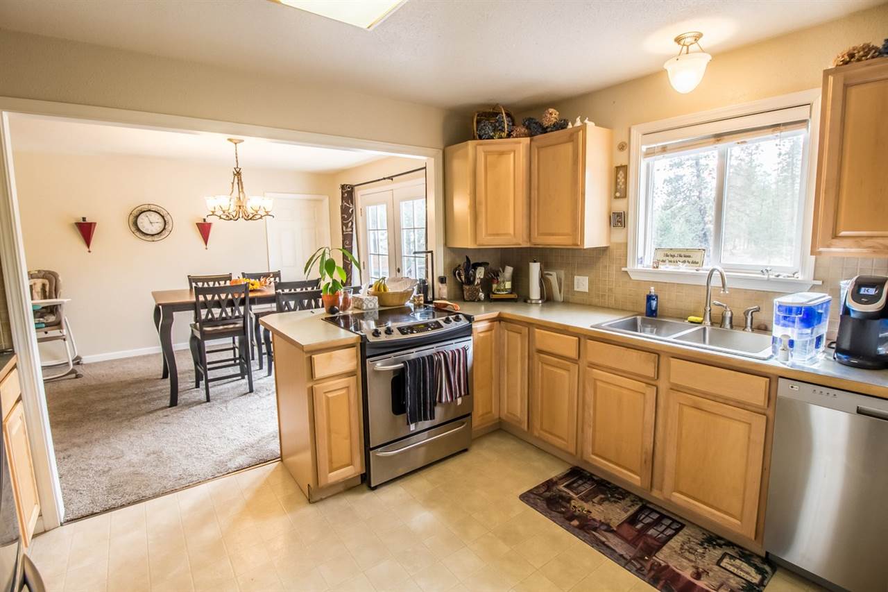 204 South Russell Road Spokane, WA 99224 - Photo 7 of 20