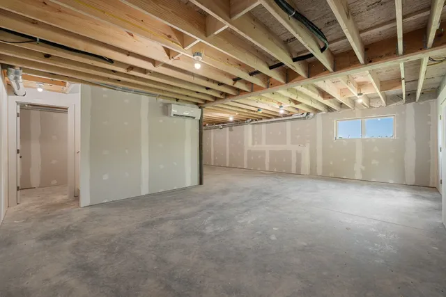 $799,500 | 99 Tractor Road, Hinesburg, VT 05461