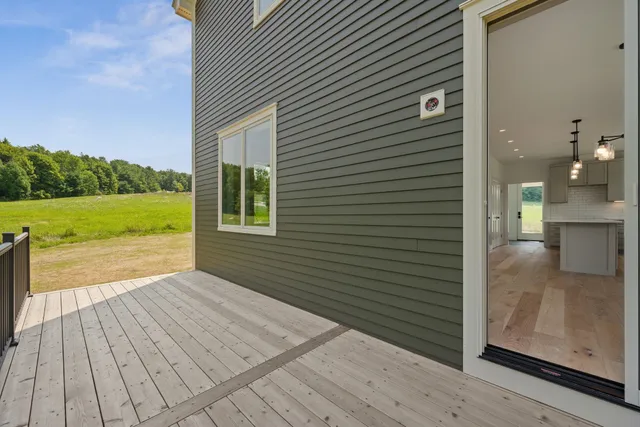 $799,500 | 99 Tractor Road, Hinesburg, VT 05461