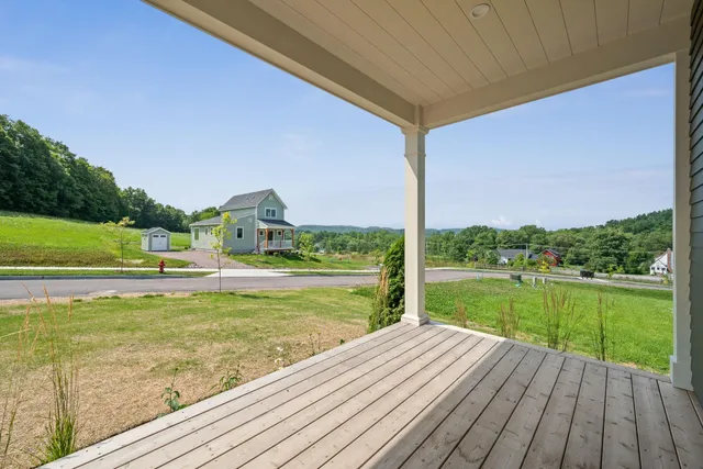 $799,500 | 99 Tractor Road, Hinesburg, VT 05461