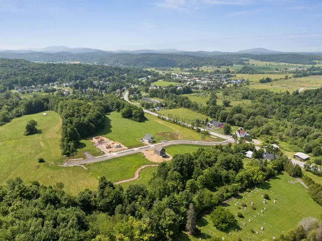 $799,500 | 99 Tractor Road, Hinesburg, VT 05461
