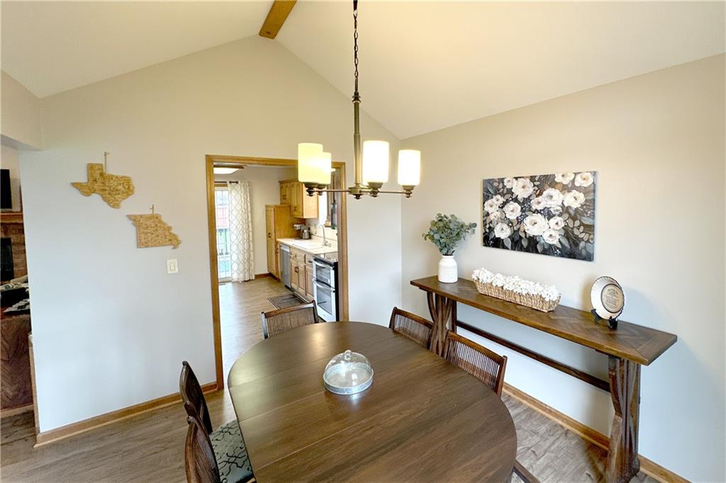 700 Northeast Hunters Ridge Lee's Summit, MO 64086 - Photo 13 of 48