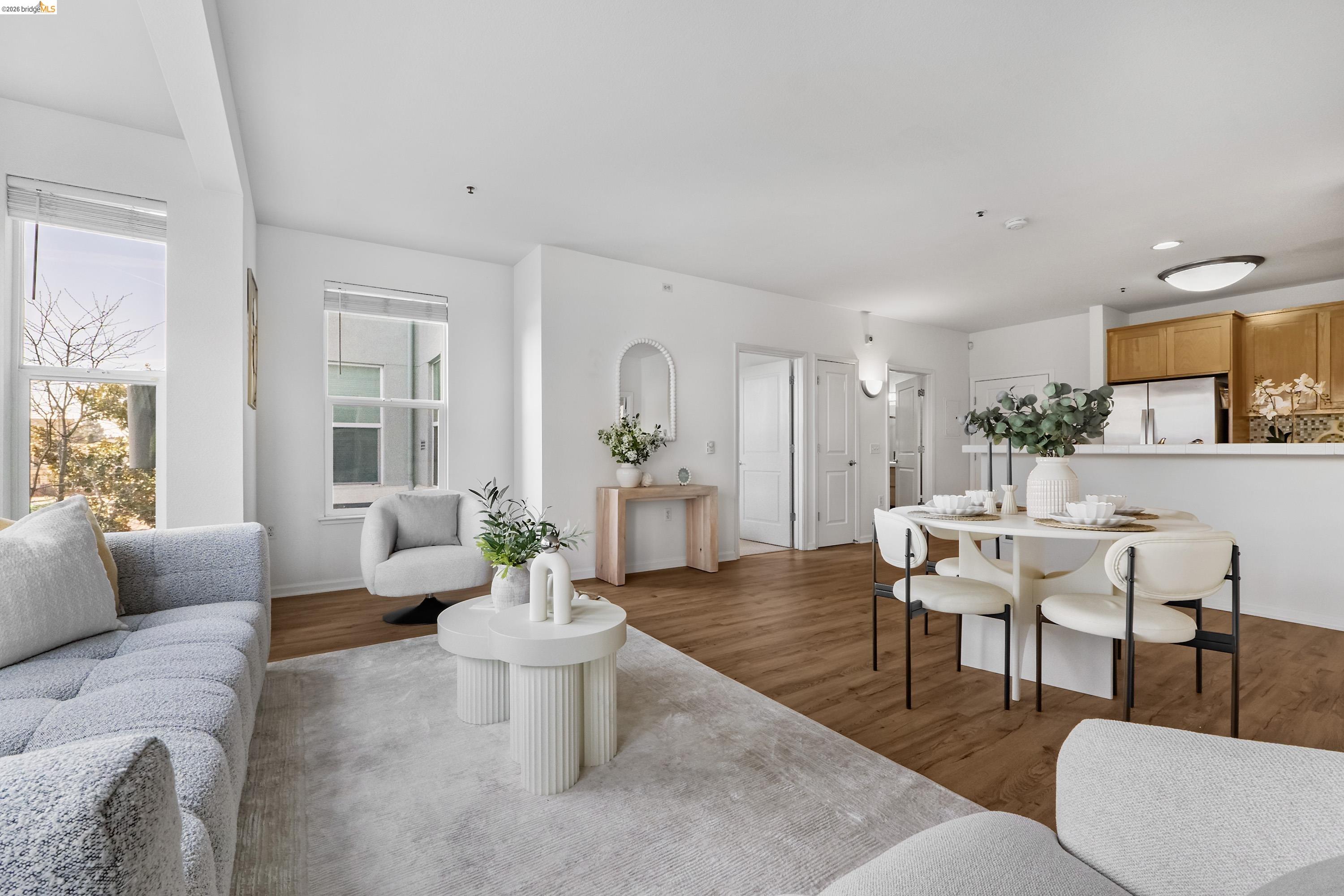 655 12th Street, Unit 205 Oakland, CA 94607 - Photo 10 of 33