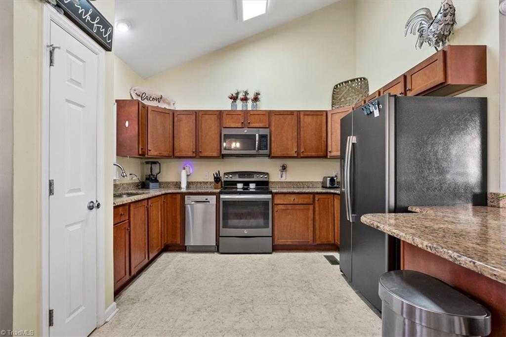 6993 Williams Country Road Staley, NC 27355 - Photo 17 of 42