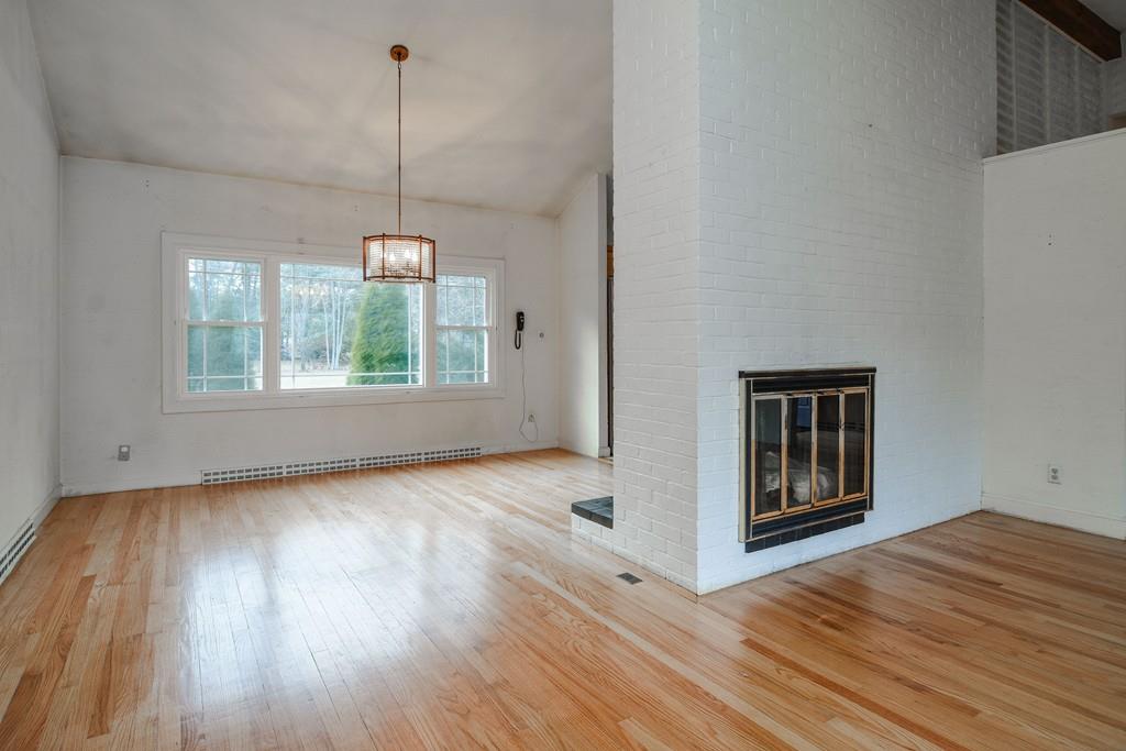 1 Wakeland Road Dover, MA 02030 - Photo 5 of 20 Gallery Image 5
