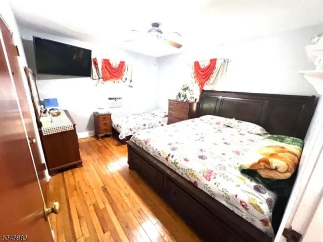 $2,700 | 32 Lenox Avenue, Paterson, NJ 07502