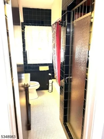 $2,700 | 32 Lenox Avenue, Paterson, NJ 07502