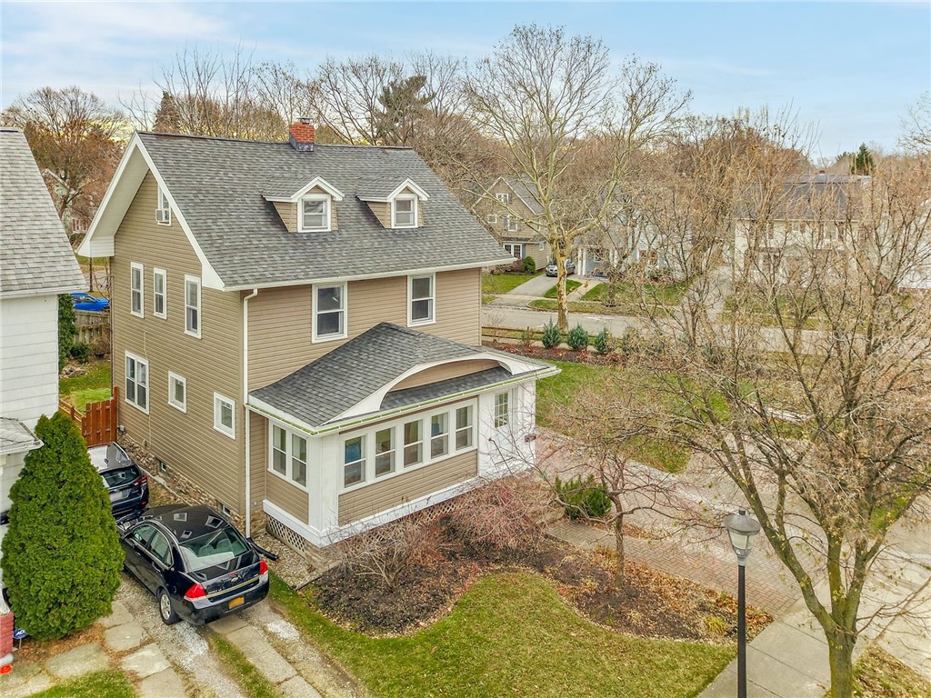 158 Longview Terrace Rochester, NY 14609 - Photo 2 of 50