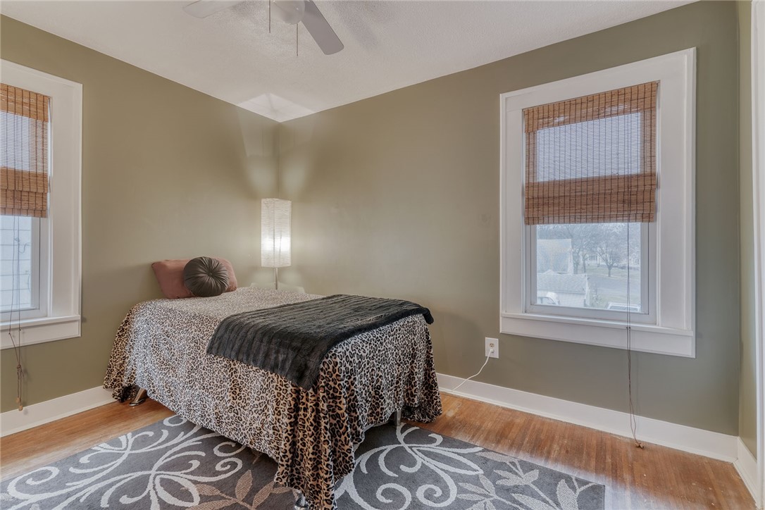 158 Longview Terrace Rochester, NY 14609 - Photo 25 of 50