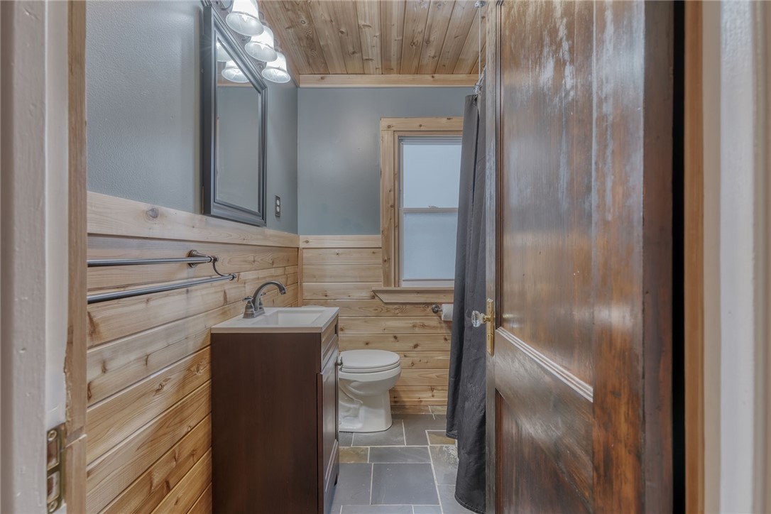 158 Longview Terrace Rochester, NY 14609 - Photo 31 of 50