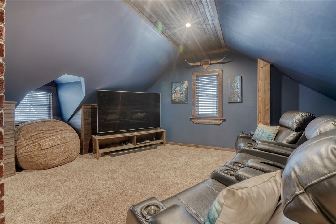 158 Longview Terrace Rochester, NY 14609 - Photo 35 of 50