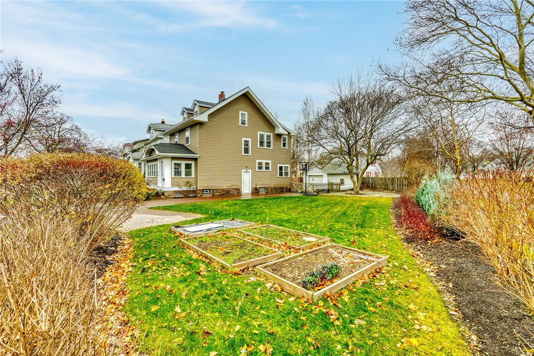 158 Longview Terrace Rochester, NY 14609 - Photo 42 of 50