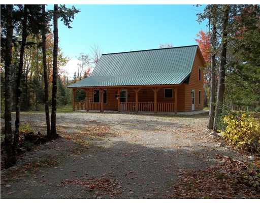 596 Middle Road Bradford, ME 04410 - Photo 1 of 25 Exterior Front.