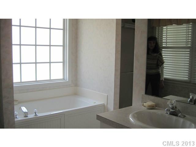 2287 Crosstrail Ridge Rock Hill, SC 29732 - Photo 9 of 15 Gallery Image 9