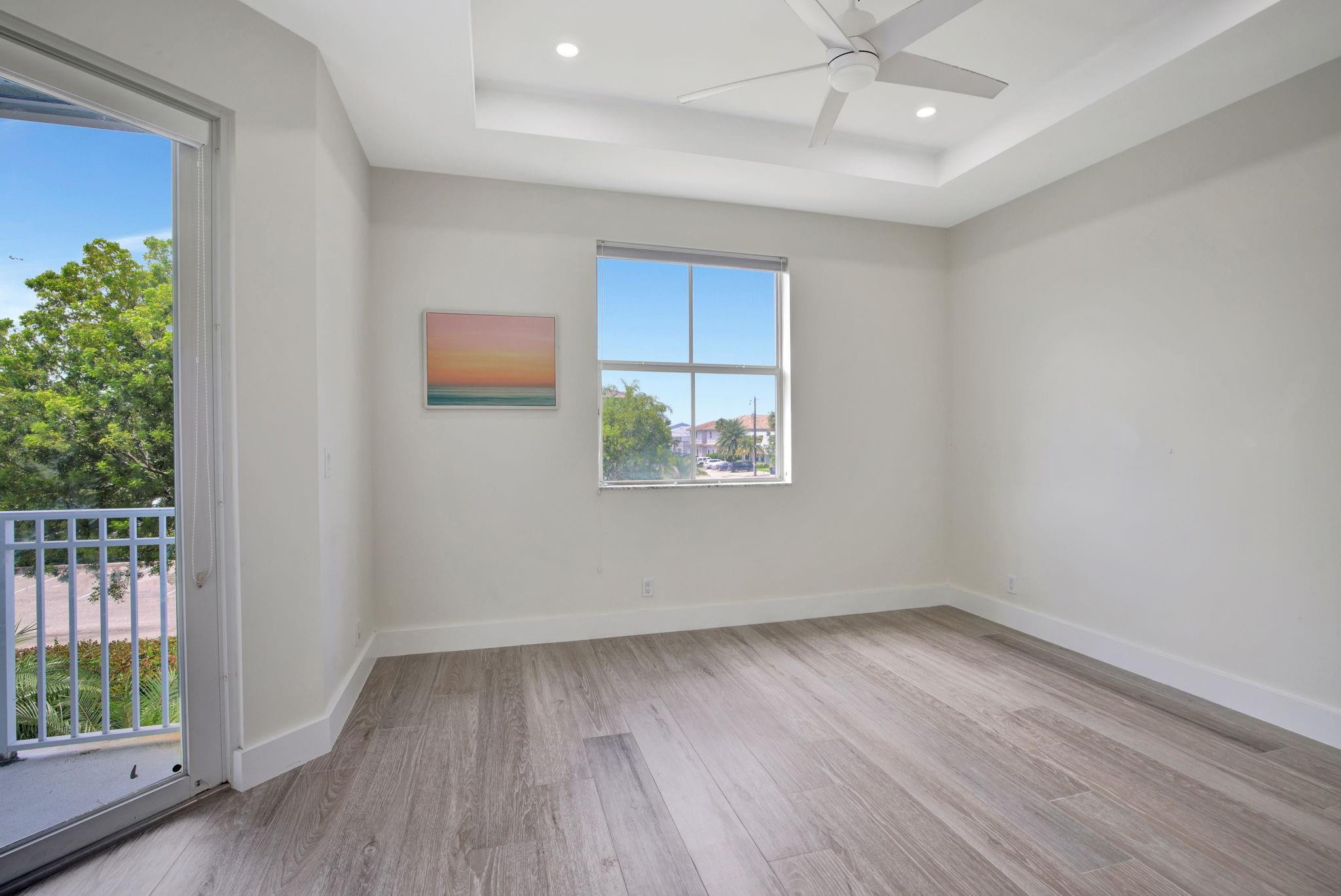 2870 Marina Circle Lighthouse Point, FL 33064 - Photo 20 of 37 Bedroom with balcony