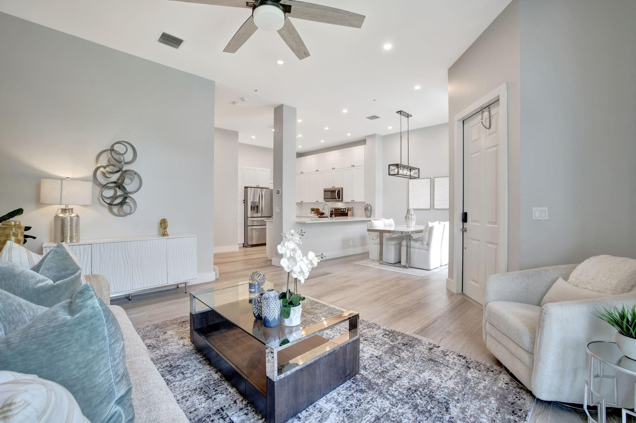 2870 Marina Circle Lighthouse Point, FL 33064 - Photo 5 of 37 Photo 5