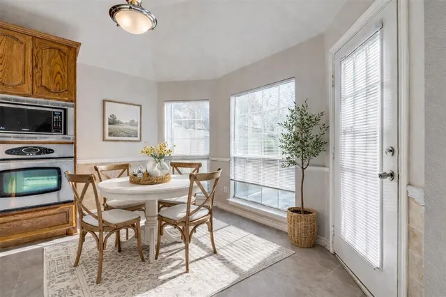 $2,650 | 1607 Monte Carlo Drive, Mansfield, TX 76063