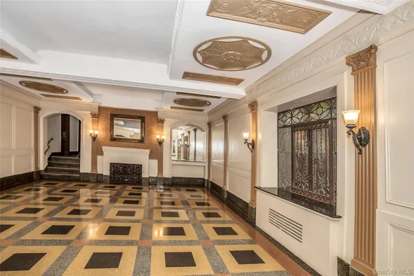 $2,400 | 35-40 82nd Street, Unit 4D | Jackson Heights