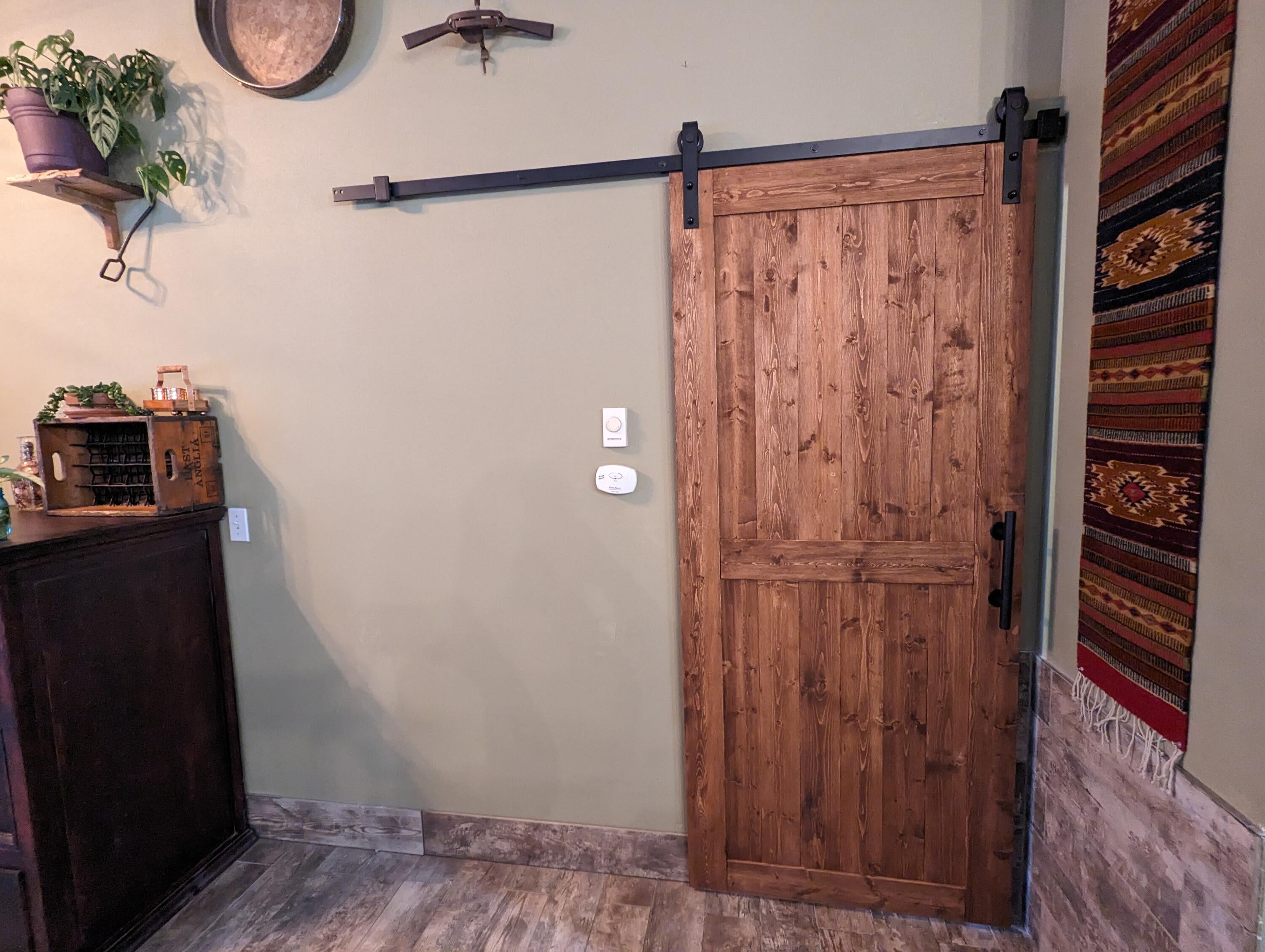 55884 Black Duck Road Bend, OR 97707 - Photo 10 of 41 Barndoor to the primary suite!