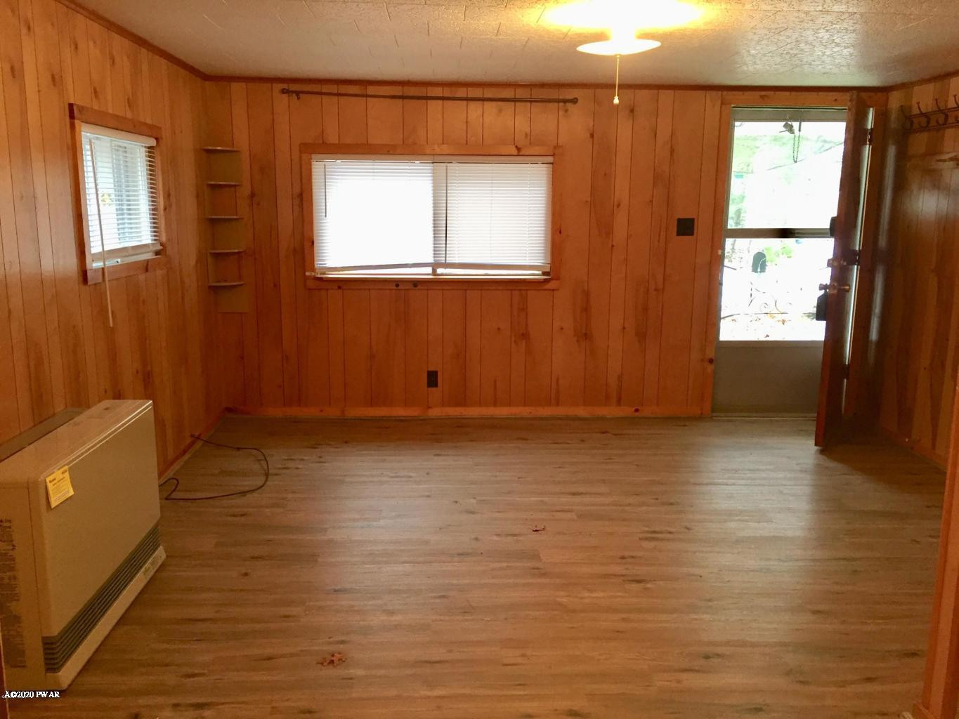132 Tauschman Road Greentown, PA 18426 - Photo 7 of 14