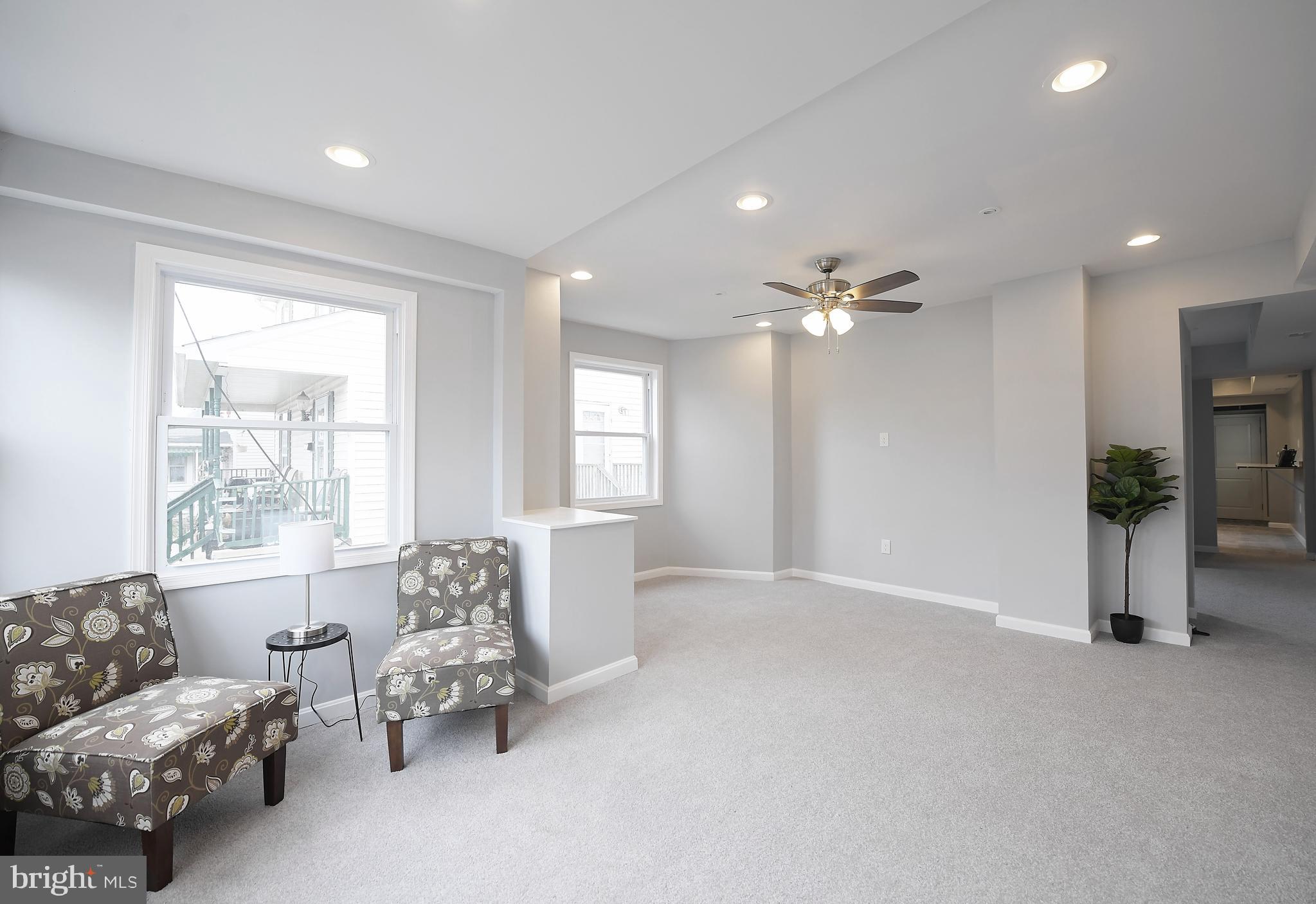207 Sollers Point Road Baltimore, MD 21222 - Photo 4 of 22