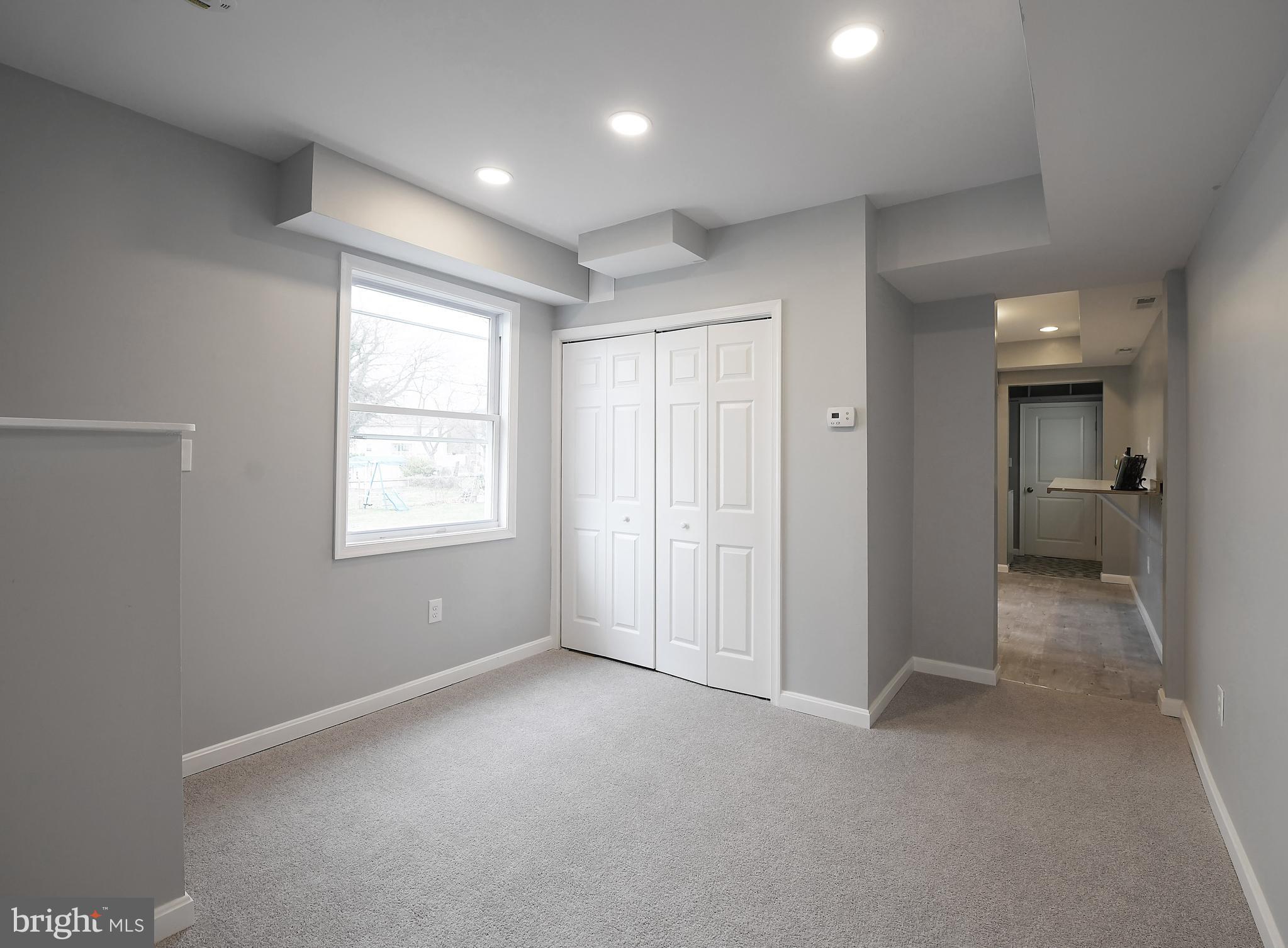 207 Sollers Point Road Baltimore, MD 21222 - Photo 7 of 22