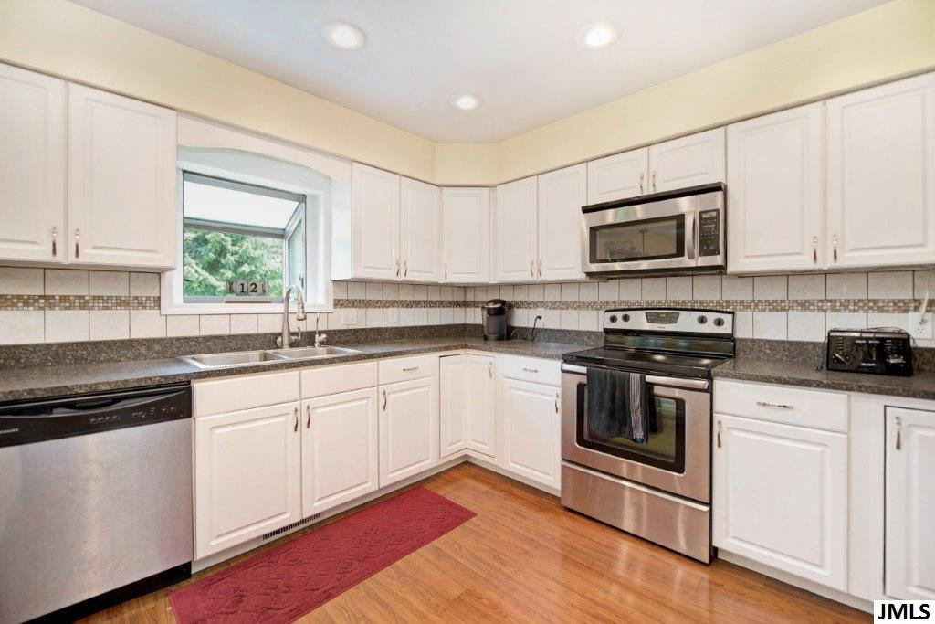 13189 Bunkerhill Road Munith, MI 49259 - Photo 9 of 28 Photo 9