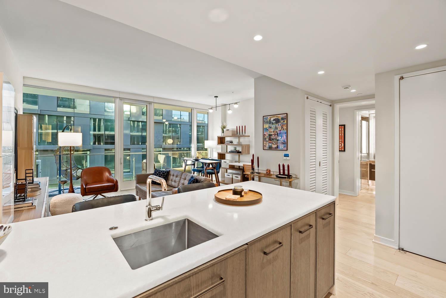 601 Wharf Street Southwest, Unit 411 Washington, DC 20024 - Photo 17 of 58