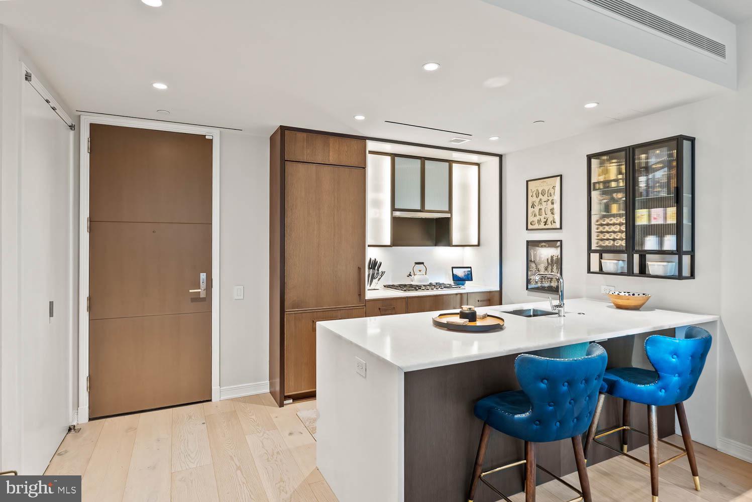 601 Wharf Street Southwest, Unit 411 Washington, DC 20024 - Photo 6 of 58