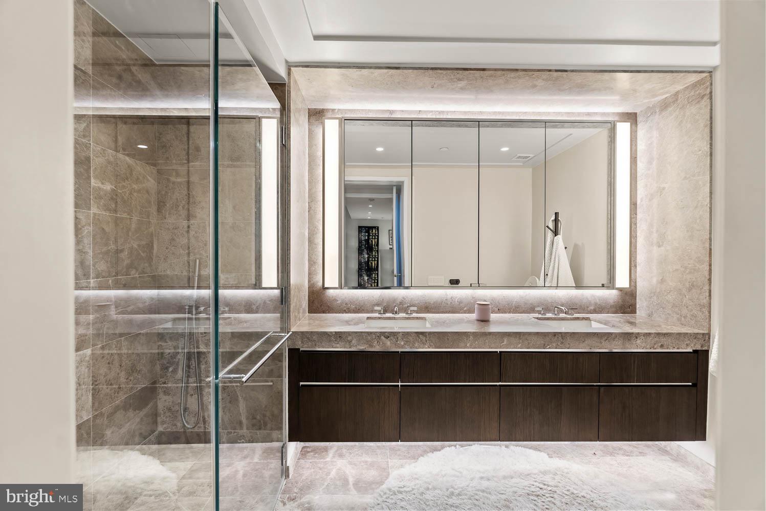 601 Wharf Street Southwest, Unit 411 Washington, DC 20024 - Photo 10 of 58