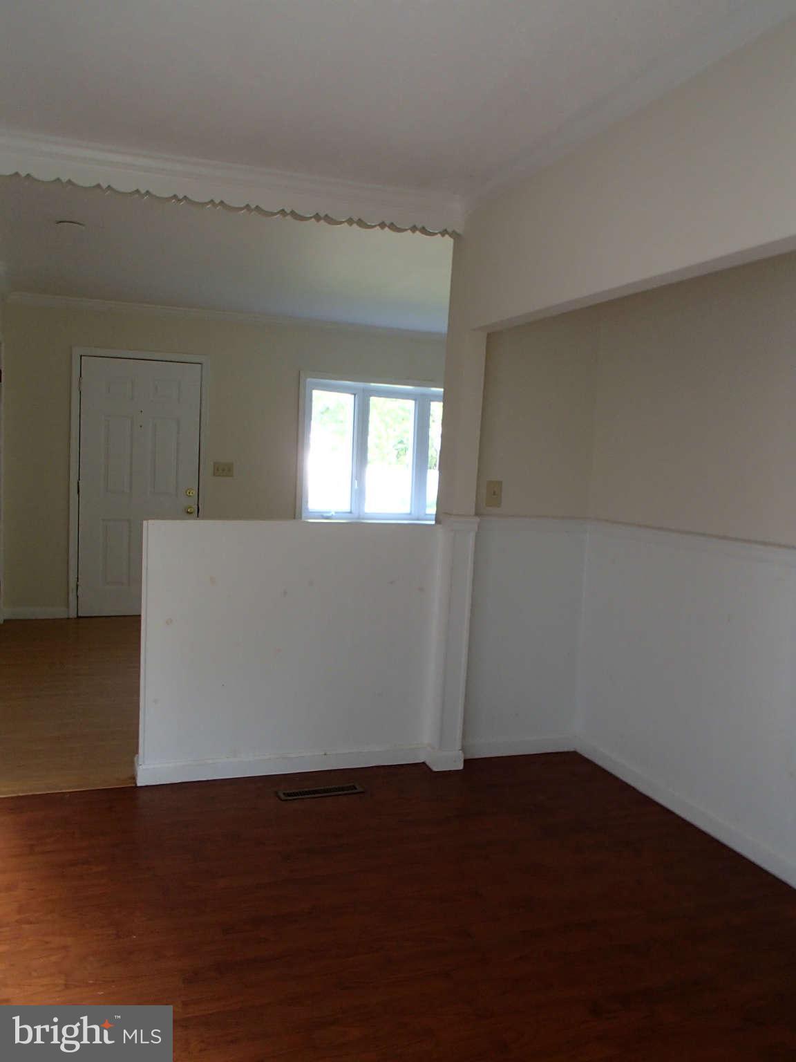 8420 Lockwood Road Pasadena, MD 21122 - Photo 6 of 15 Interior General