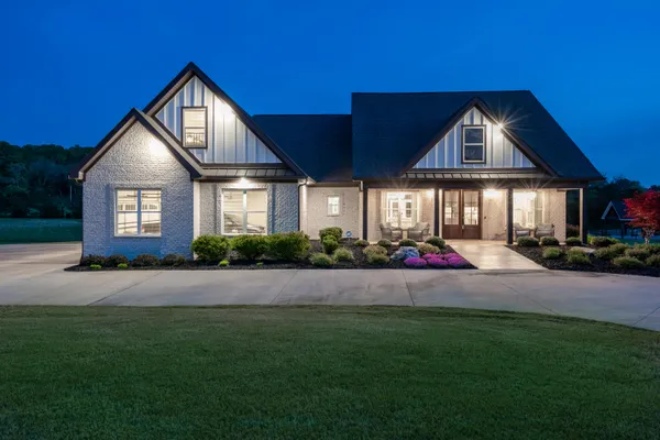 $1,100,000 | 138 Breckinridge Drive, Chickamauga, GA 30707