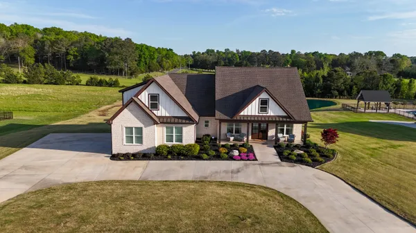 $1,100,000 | 138 Breckinridge Drive, Chickamauga, GA 30707