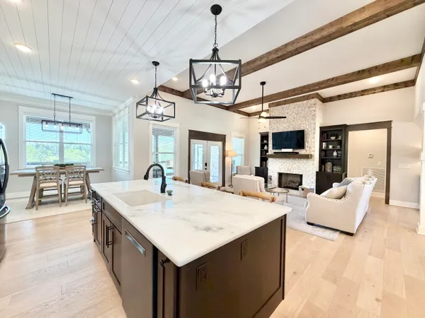 $1,100,000 | 138 Breckinridge Drive, Chickamauga, GA 30707