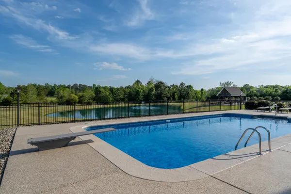 $1,100,000 | 138 Breckinridge Drive, Chickamauga, GA 30707