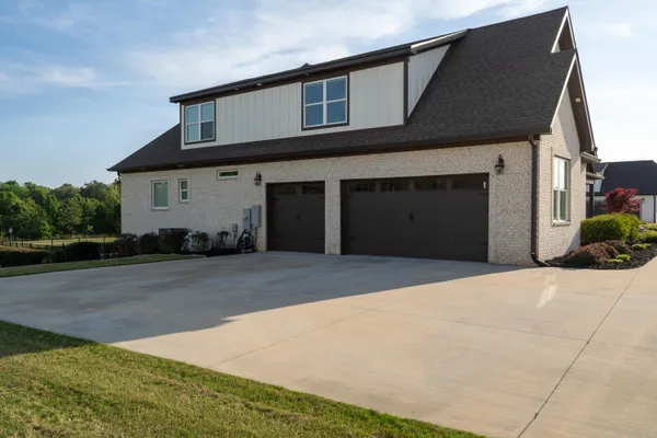 $1,100,000 | 138 Breckinridge Drive, Chickamauga, GA 30707