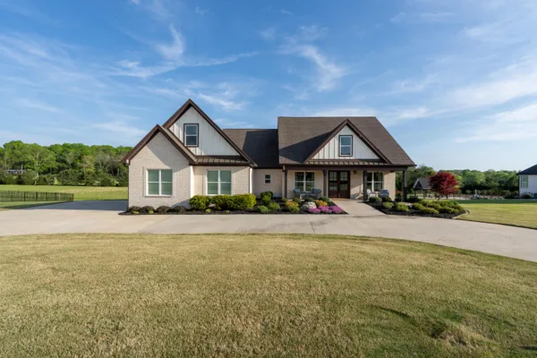 $1,100,000 | 138 Breckinridge Drive, Chickamauga, GA 30707
