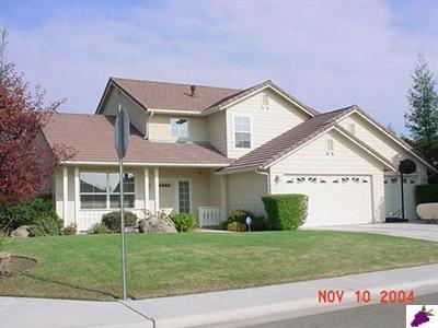 282 West Carpenter Avenue Reedley, CA 93654 - Photo 1 of 1 Gallery Image 1