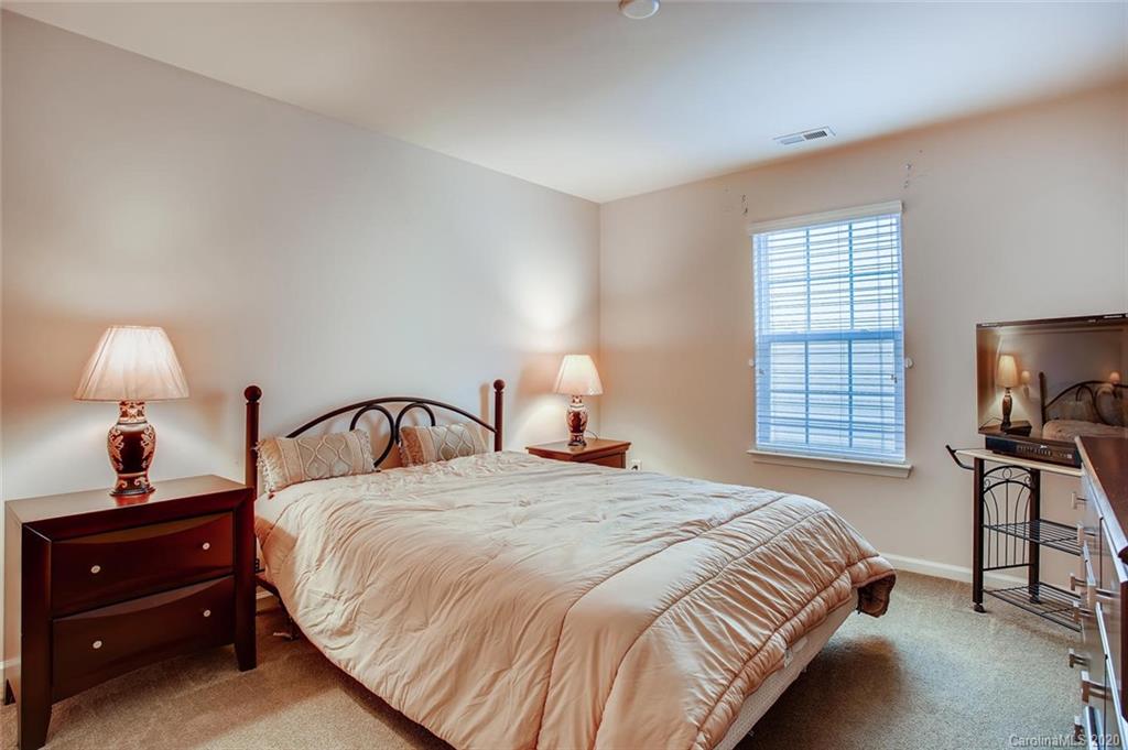 16015 Raptor Court Charlotte, NC 28278 - Photo 22 of 29 Gallery Image 22